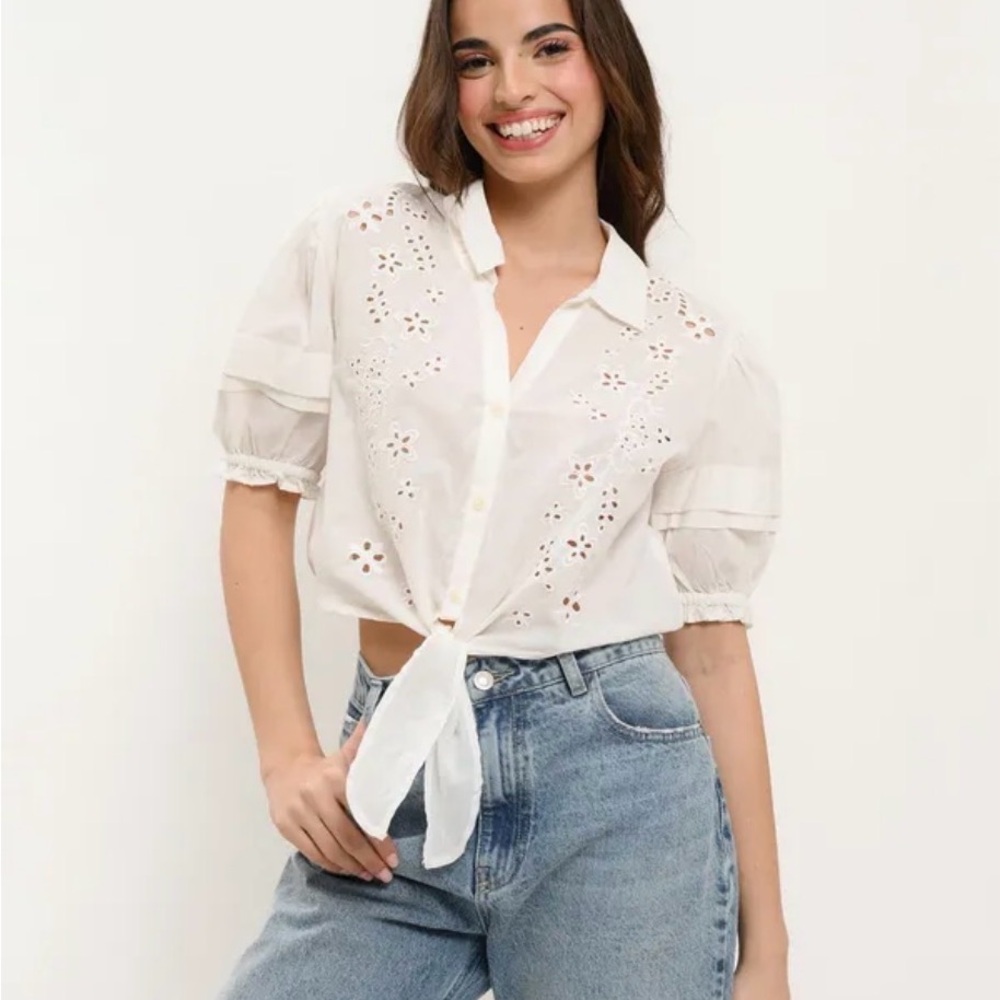 Sybilla cropped button-down top with eyelet embroidery and a front tie Medium